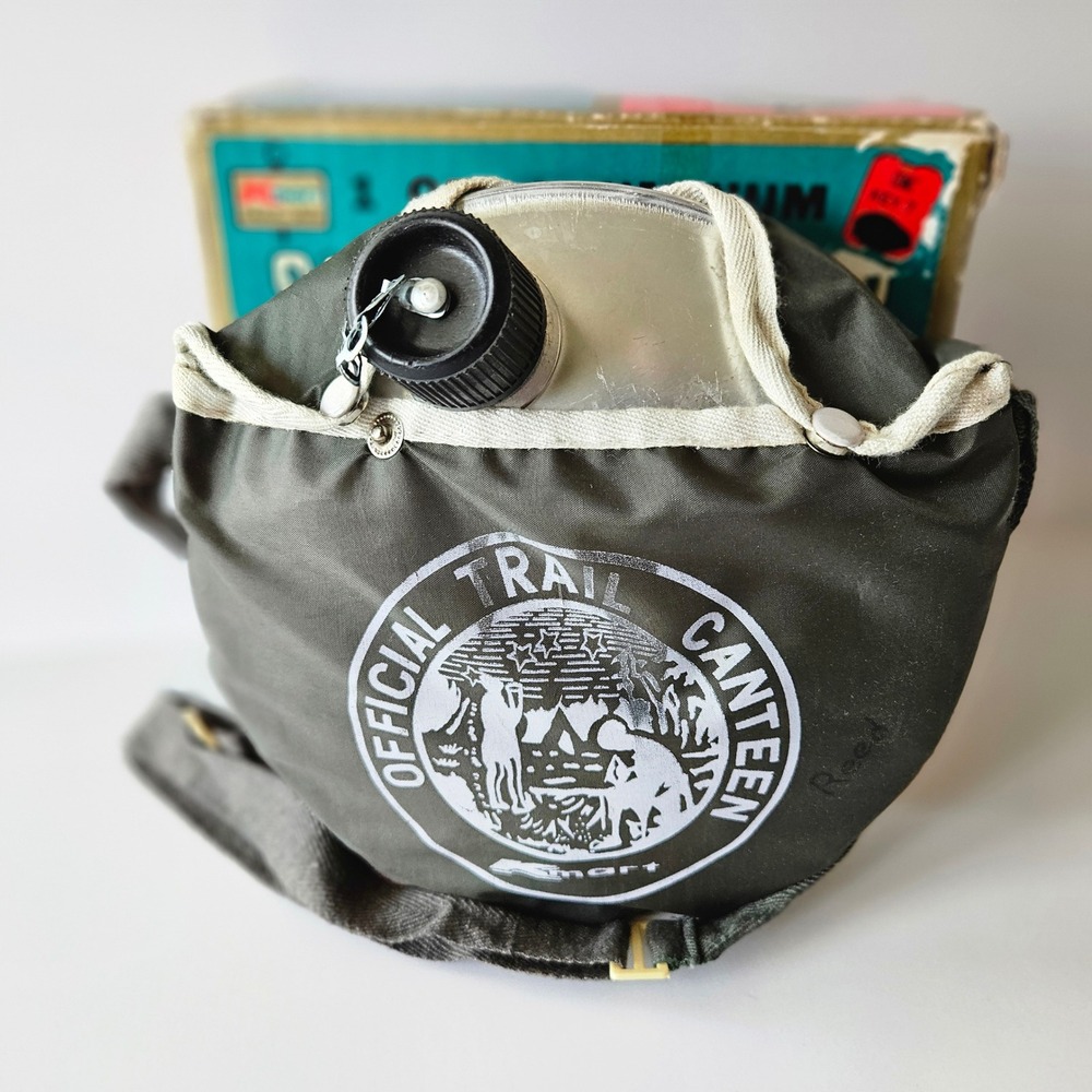Vtg Kmart‎ Boy Scout Official Trail Canteen w Original Box & Nylon Cover - 1qt